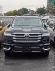 Toyota Land Cruiser LC300 2025 Black - 4