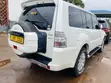 Mitsubishi Pajero 2012 White - 2