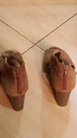 Brown Suede Wedge Shoes - Women's Size 38/39 - 3