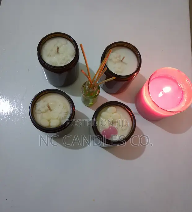 Scented Soy Wax Jar Candles (250g) - 1