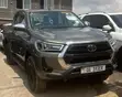 Toyota Hilux 2022 Green - 1