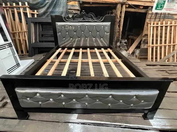 Grey Leather Bed 5x6 - 1