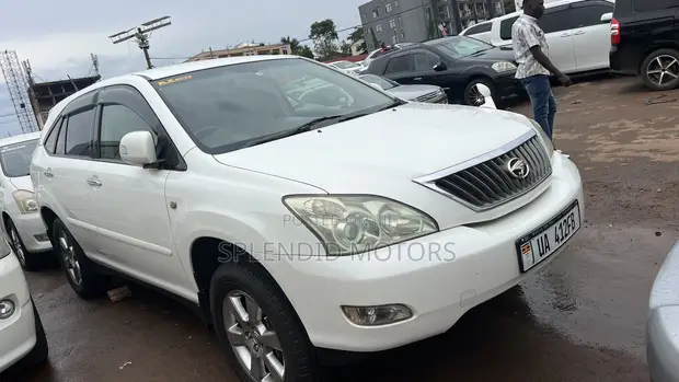 Toyota Harrier 2008 White - 1