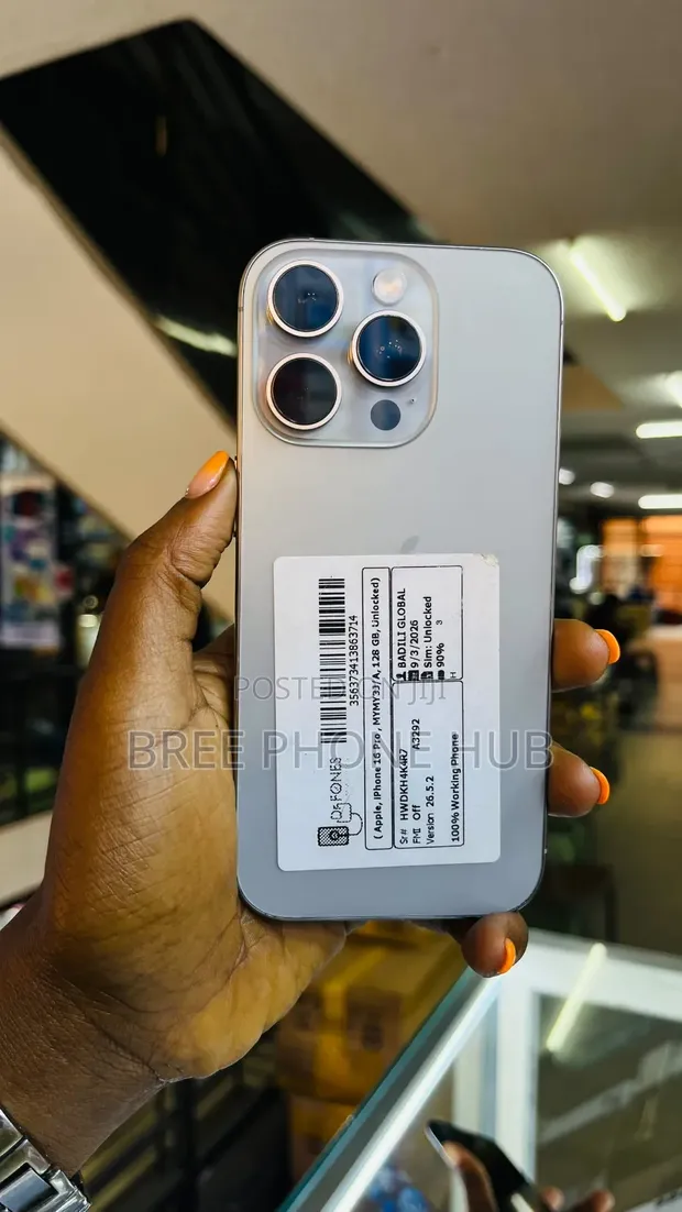 Apple iPhone 16 Pro 128GB Gray - 1