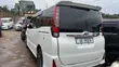 Toyota Noah 2014 White - 4