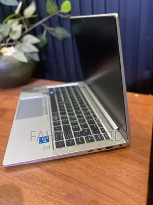 New HP EliteBook 840 G5 Laptop