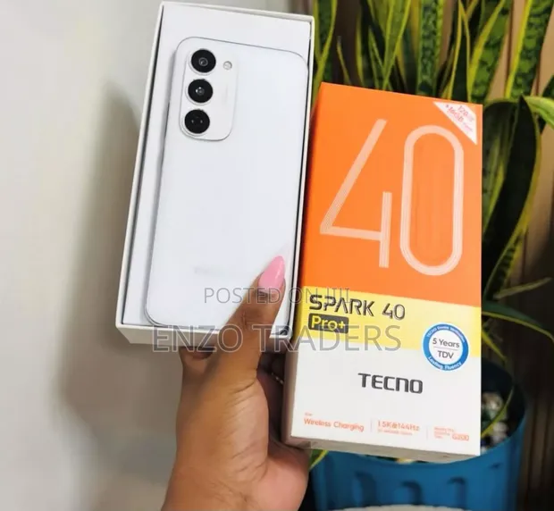 New Tecno Spark 40 Pro+ 256GB White - 1