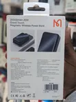 McDodo 20000mAh Magnetic Wireless Power Bank - Black - 2