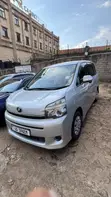 Toyota Noah 2012 Silver - 2