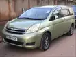 Toyota ISIS 2007 Green - 1