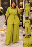 Classic Two-Piece Set with Long Sleeves and Trousers - 4
