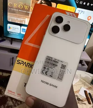 New Tecno Spark 40 256GB White
