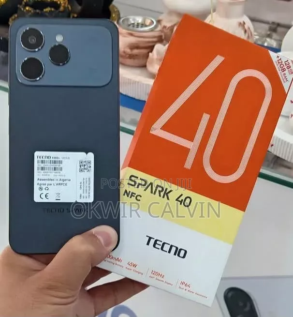 New Tecno Spark 40 256GB Black - 1
