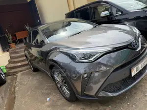 Toyota C-HR Hybrid 2018 Gray