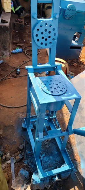 Brand New 8"x6" Honeycomb Charcoal Briquette Machine