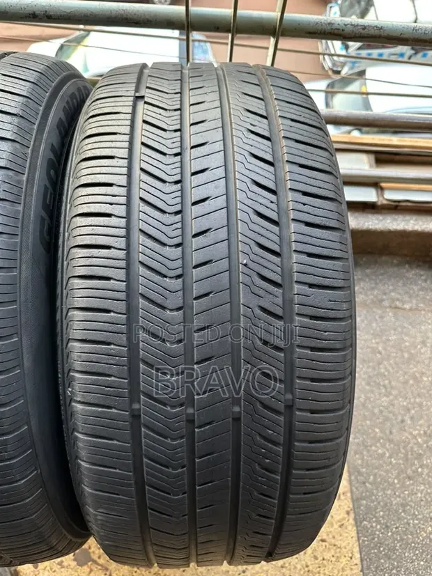 Used 265/45R20 Tyres for Range Rover Vogue - 1