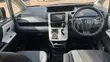 Toyota Noah SI 2011 White - 4