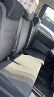 Toyota Noah SI 2011 White - 5