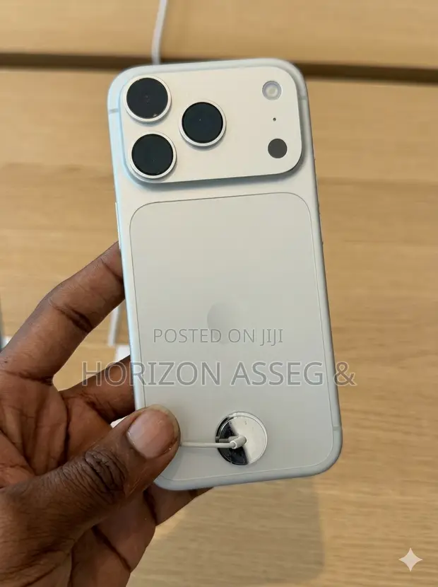 New Apple iPhone 18 Pro 256GB White - 1
