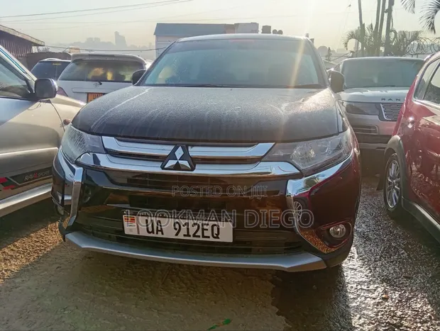 Mitsubishi Outlander 2.0 PHEV AWD 2017 Black - 1