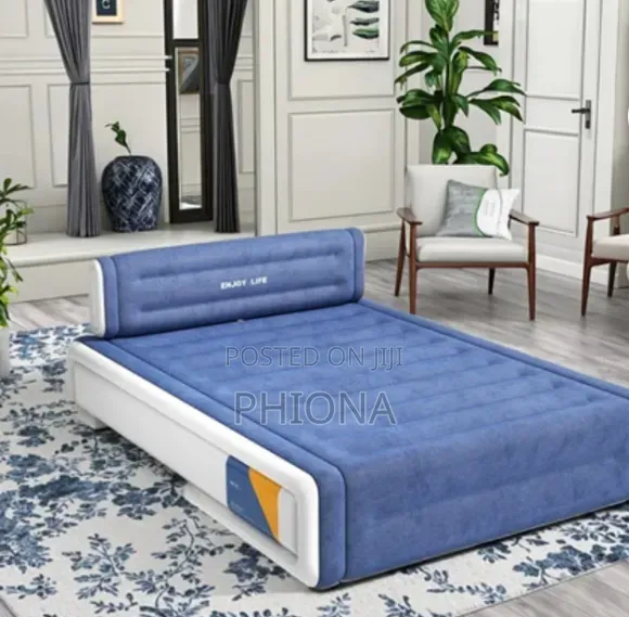Inflatable Mattress with Built-in Pump - 1