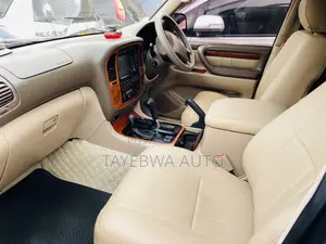 Toyota Land Cruiser Cygnus 4.7 V8 2000