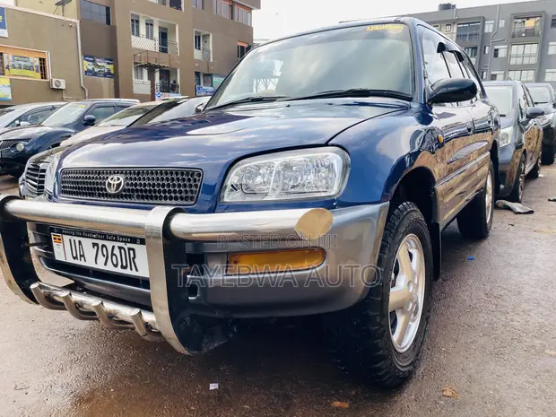 Toyota RAV4 Automatic 2000 - 1