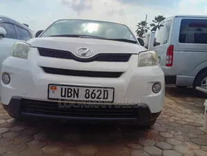 Toyota IST 2010 White