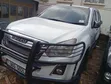 Isuzu D-MAX 2011 Manual - 3