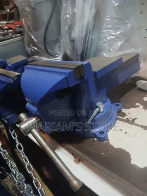 Bench Vise 5" Swivel