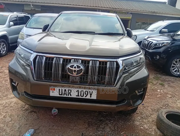 Toyota Land Cruiser Prado 3.0 TD 2012 Gray - 1