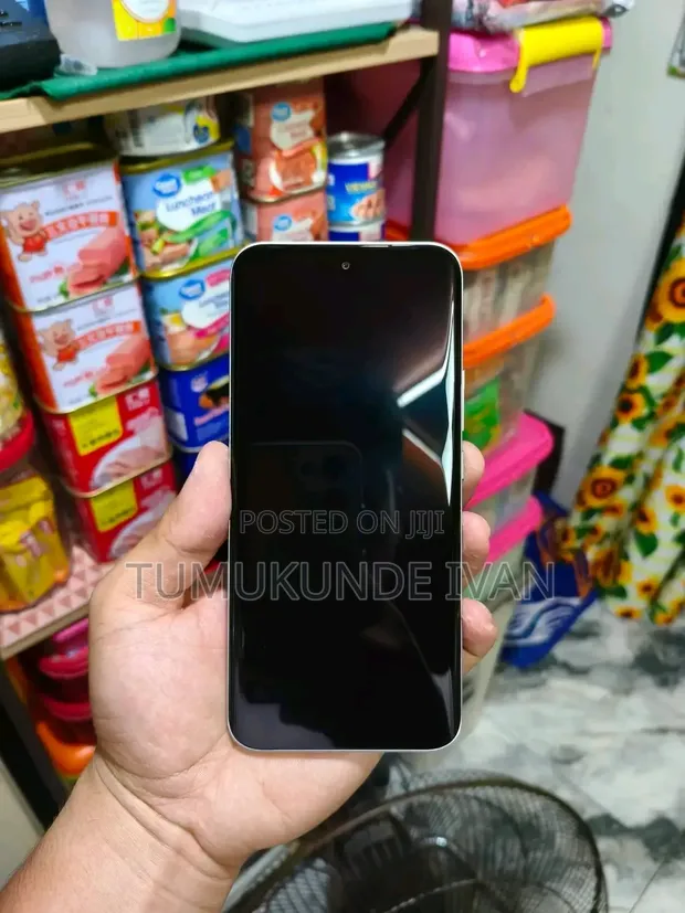 New Infinix Hot 60 Pro+ 256GB Yellow - 1
