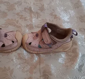 Gio-Goi Baby Girls' Pink Leather Sandals