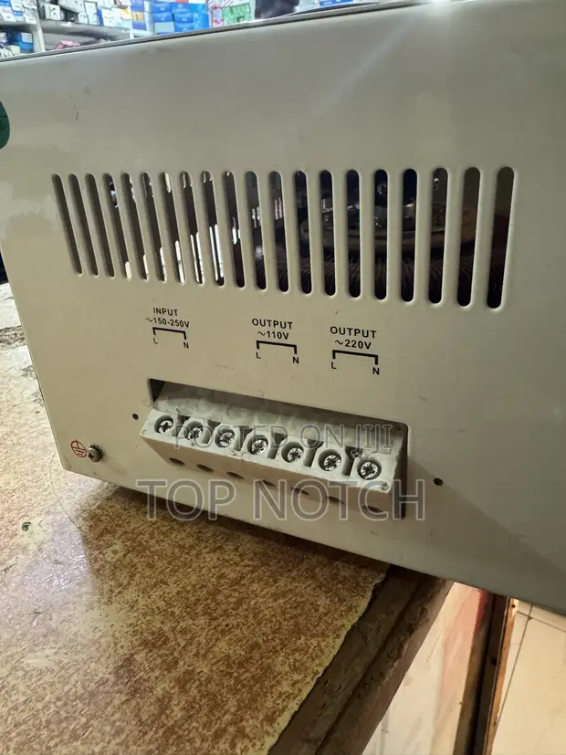 5kVA/5000W Voltage Stabilizer - 1