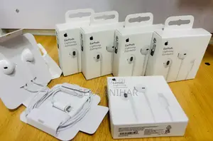 Apple iPhone Headphones (Wired)