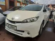 Toyota Wish 2012 White - 5