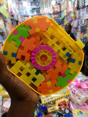 Interlocking Plastic Building Blocks - STEM Toy