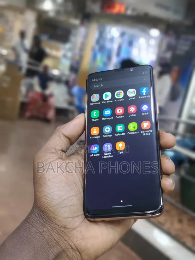 New Samsung Galaxy S9 64GB Bronze - 1
