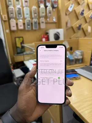 Apple iPhone 13 256GB Blue