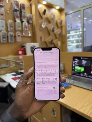Apple iPhone 13 128GB Pink