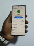 Samsung Galaxy S22 Ultra 256GB Black - 1