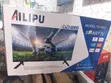 Alipu 32-Inch Frameless 4K Smart TV - 3