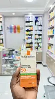 La Roche-Posay Anthelios UVMune 400 Oil Control SPF50+ - 2
