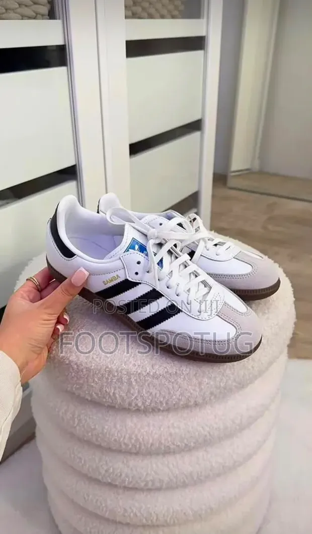 Samba Unisex Sneakers - 1
