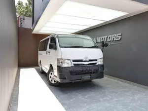 Toyota HiAce 2013 DX 3000cc Diesel 4WD