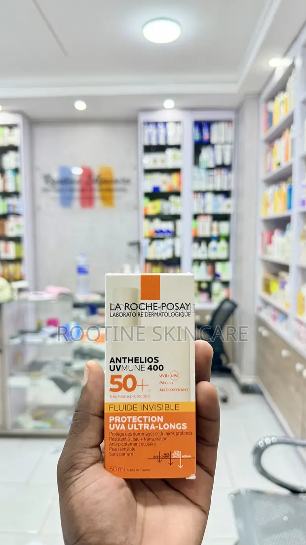 La Roche-Posay Anthelios UVMune 400 Invisible Fluid SPF 50+ - 1
