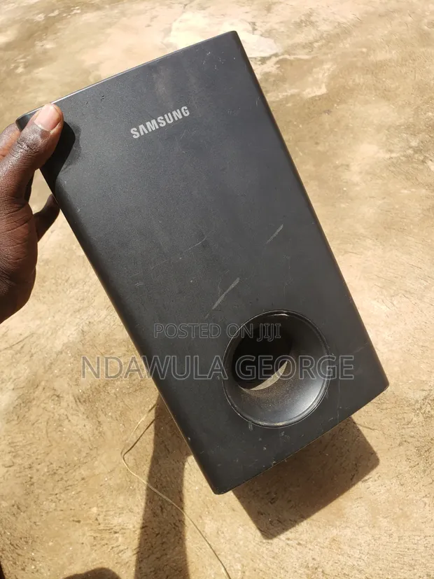Samsung Sub Bass Speakers (Pair) - 1