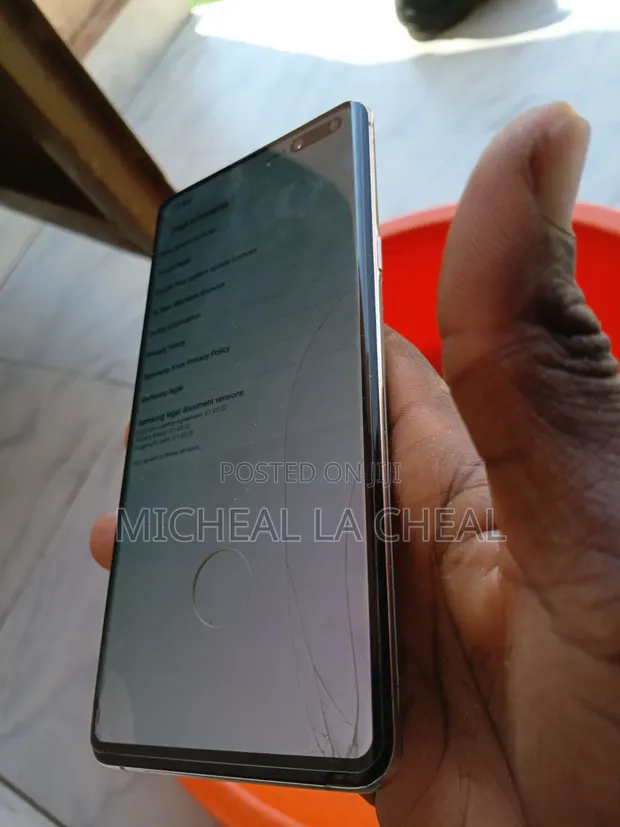 Samsung Galaxy S10 5G 256GB Silver - 1