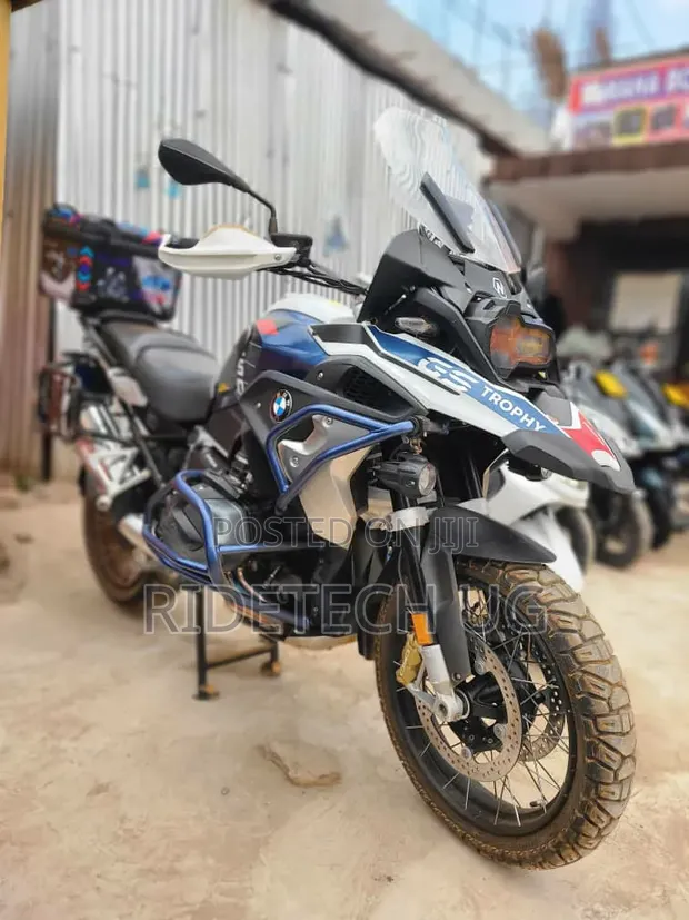 BMW R1200 GS Adventure 2022 - 1