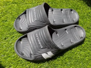 New Balance Men's Sliders - Size 44